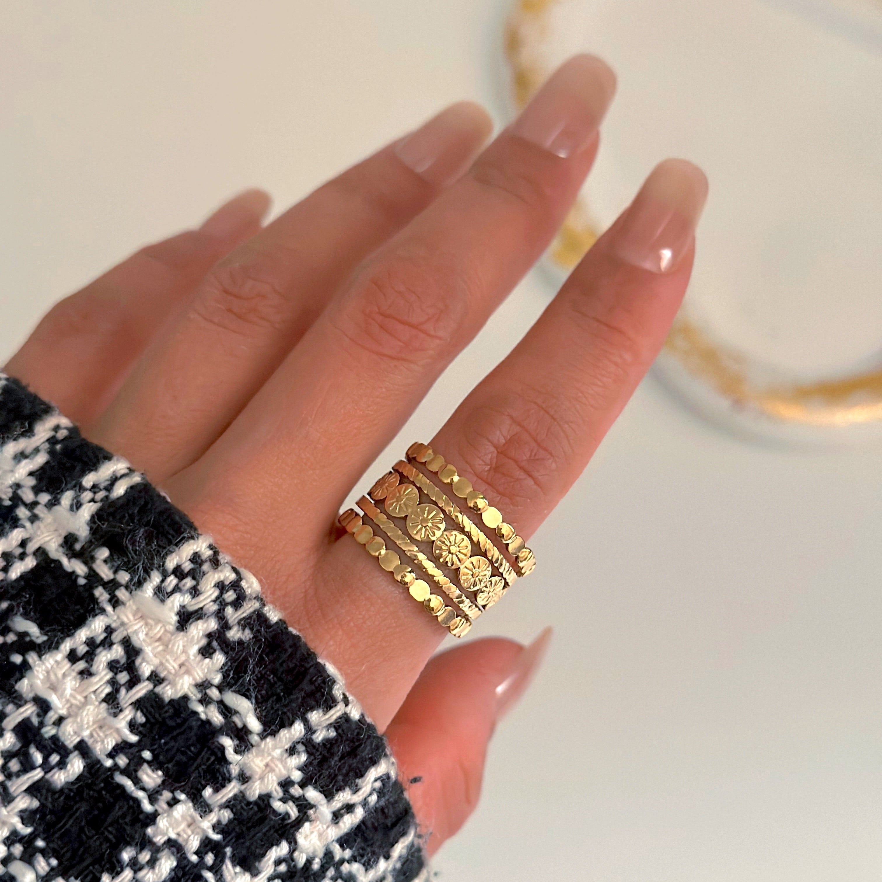 Free Size Ring