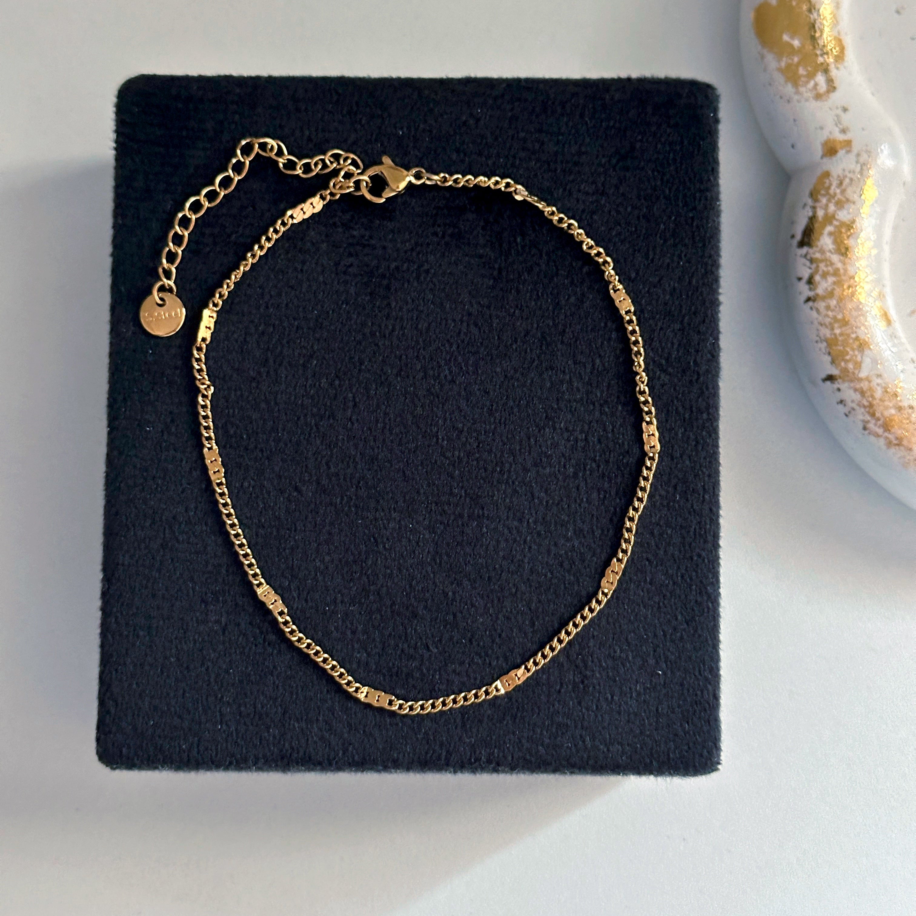 Anklet