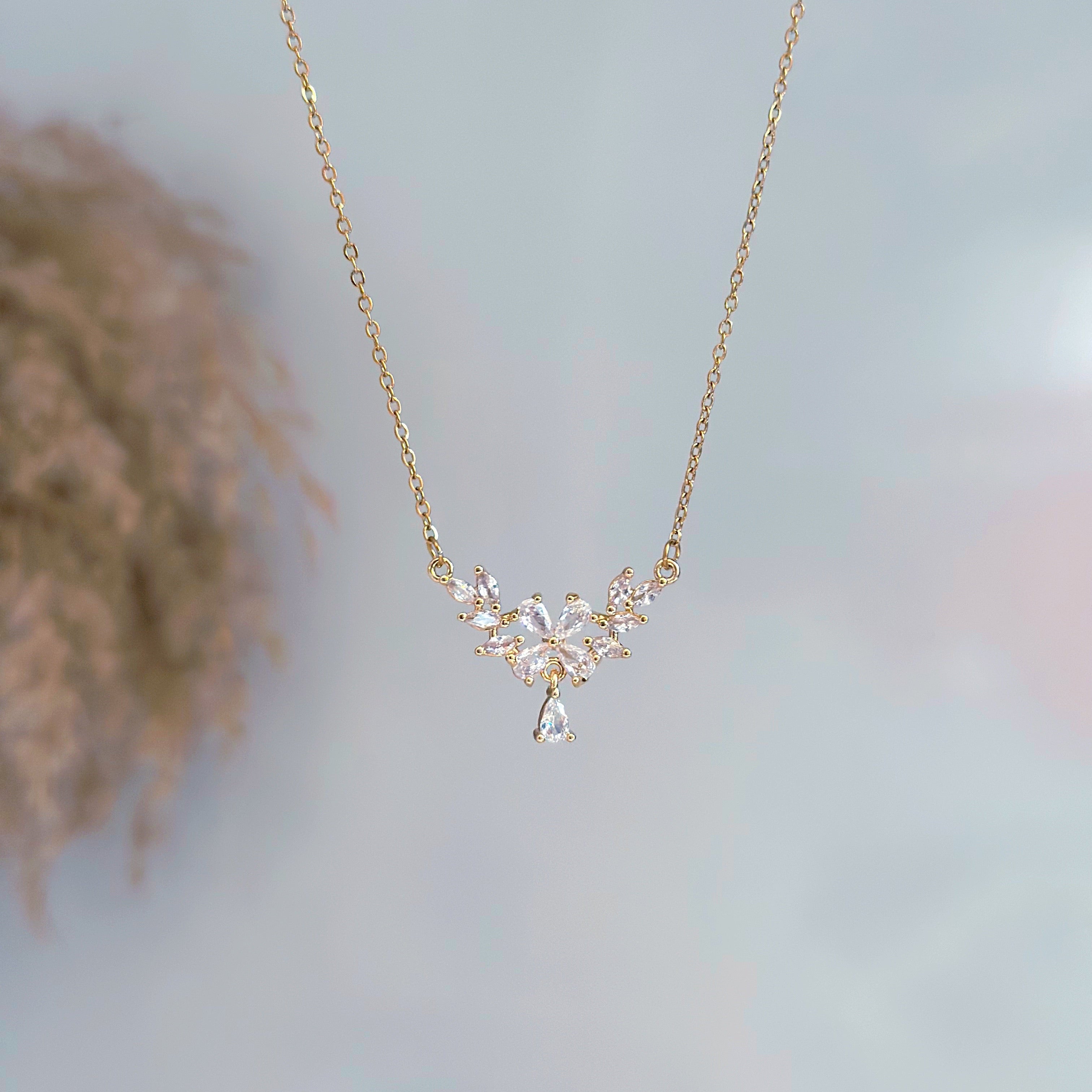 Zircon Flower Necklace