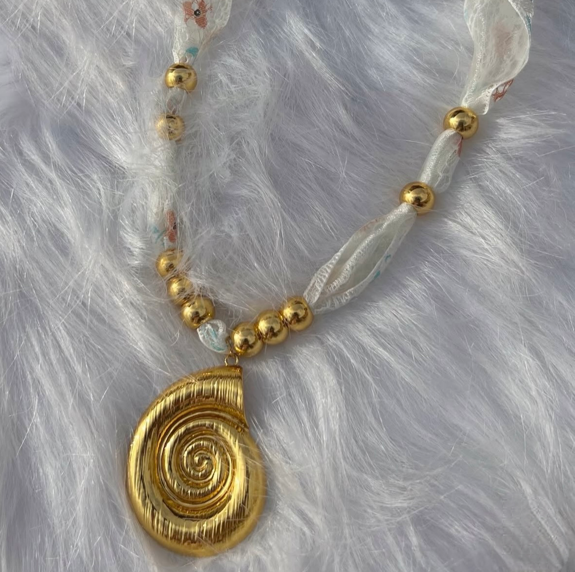 Shell necklace
