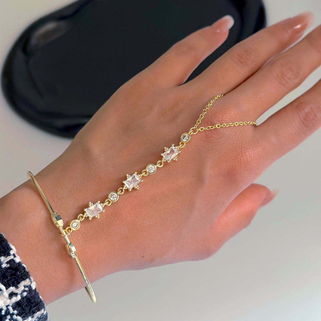 Emerald Handchain