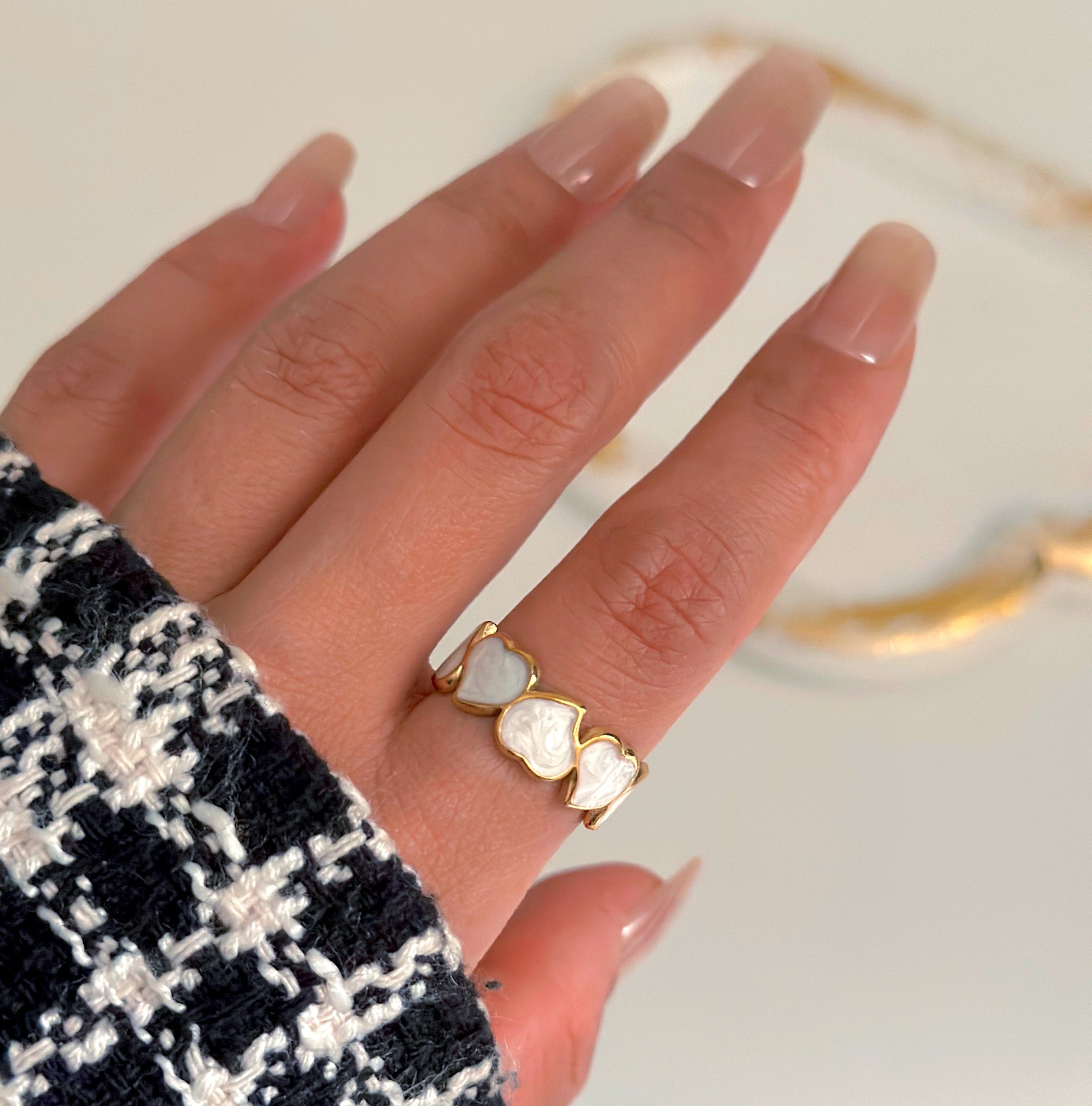 White Resin ring