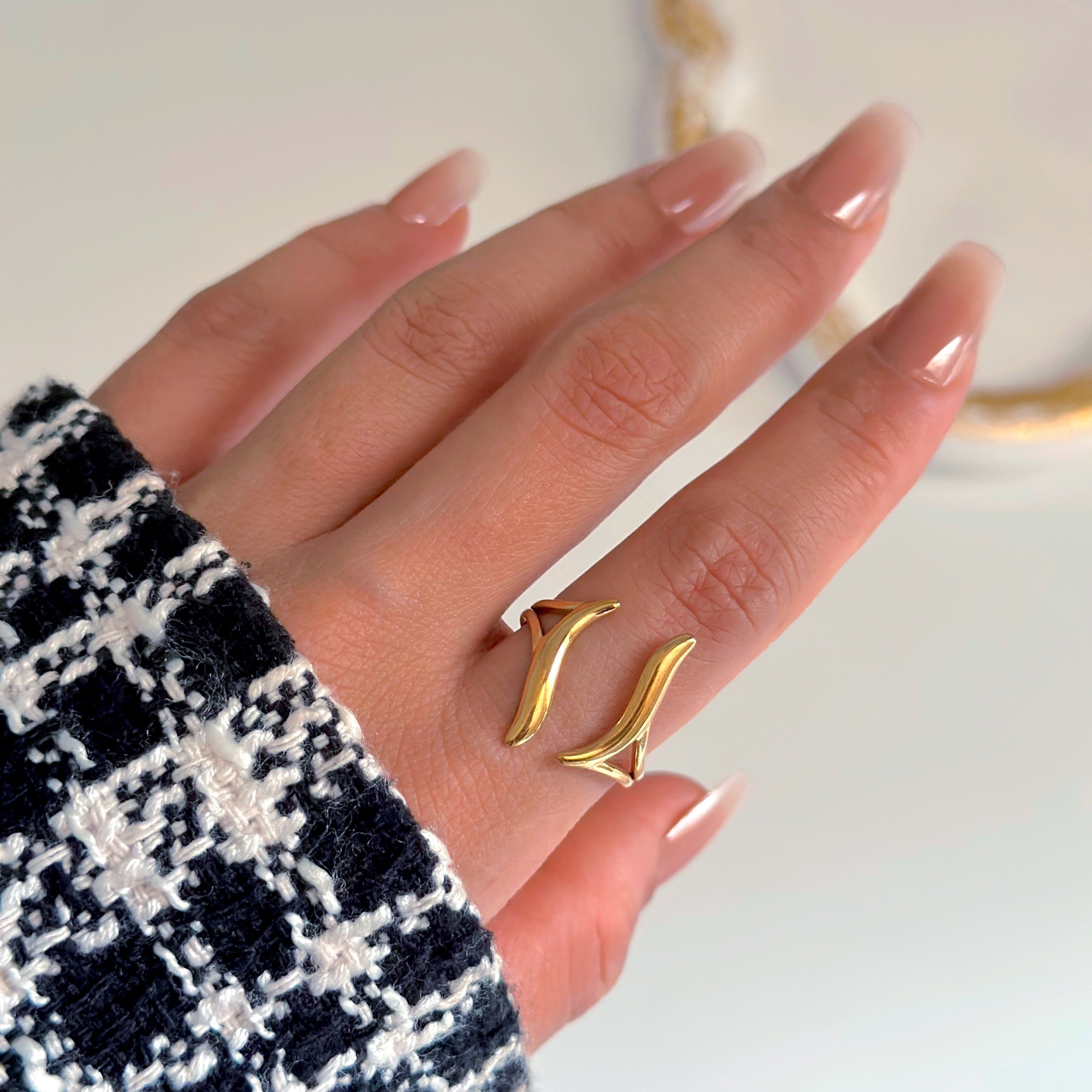 Free Size Ring