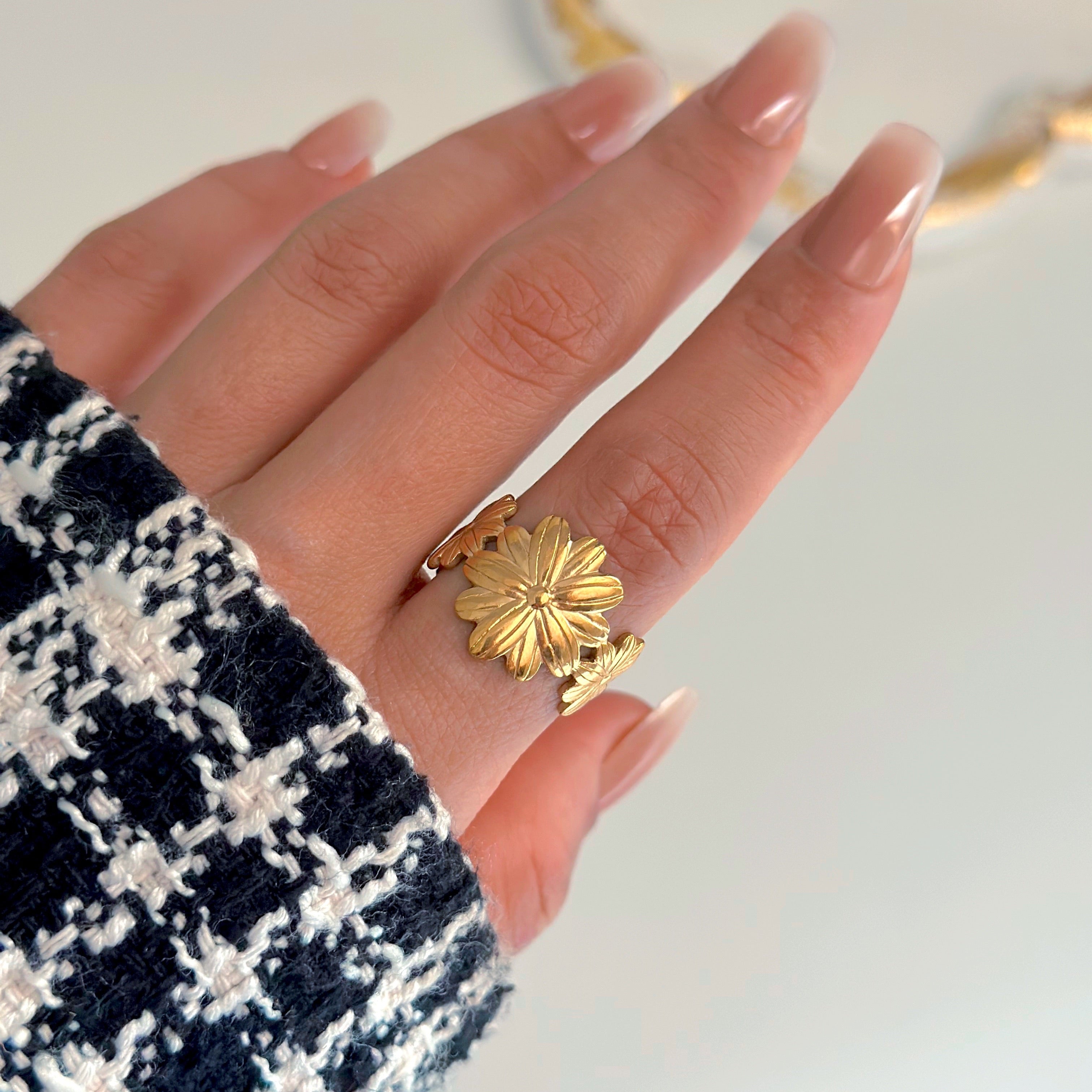 Free Size Ring