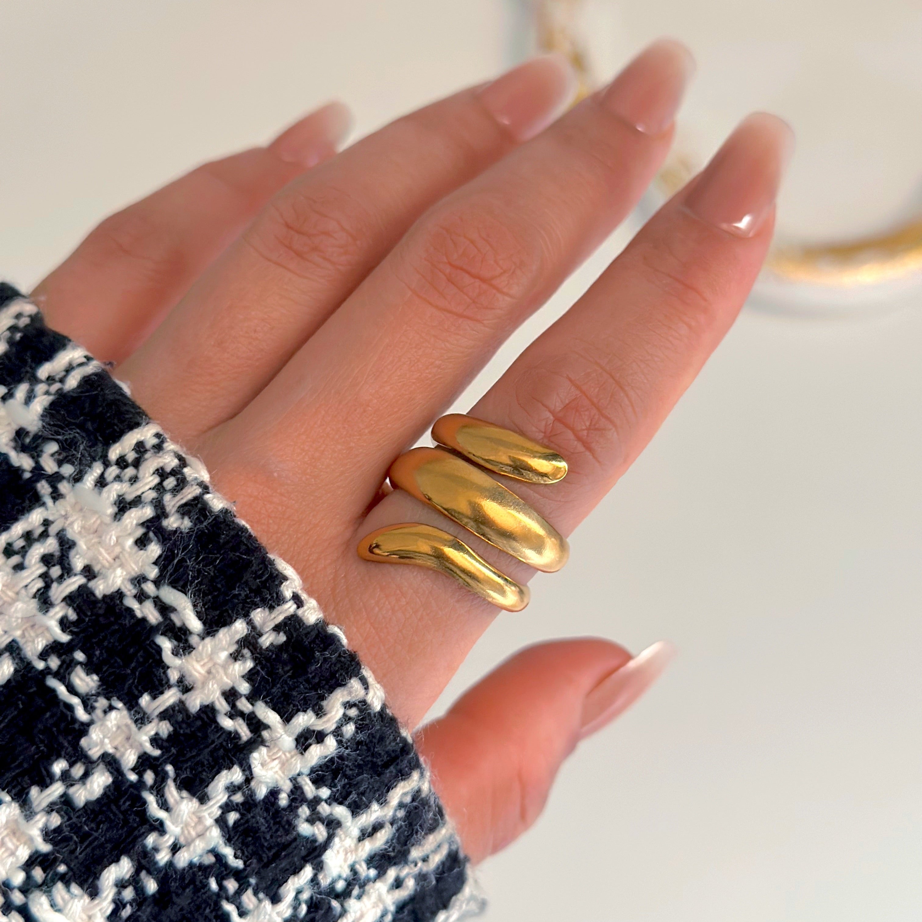 Free Size Ring