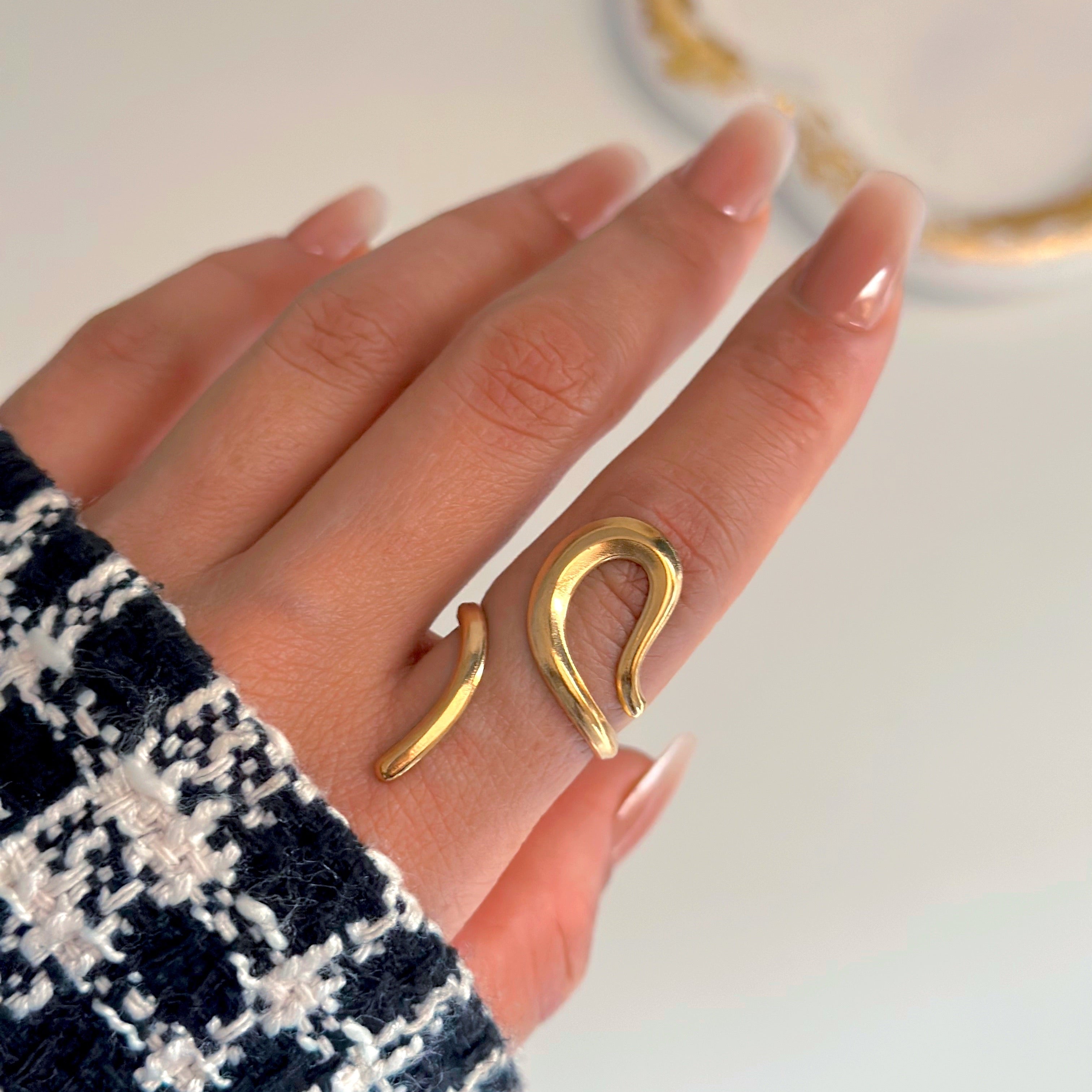 Free Size Ring