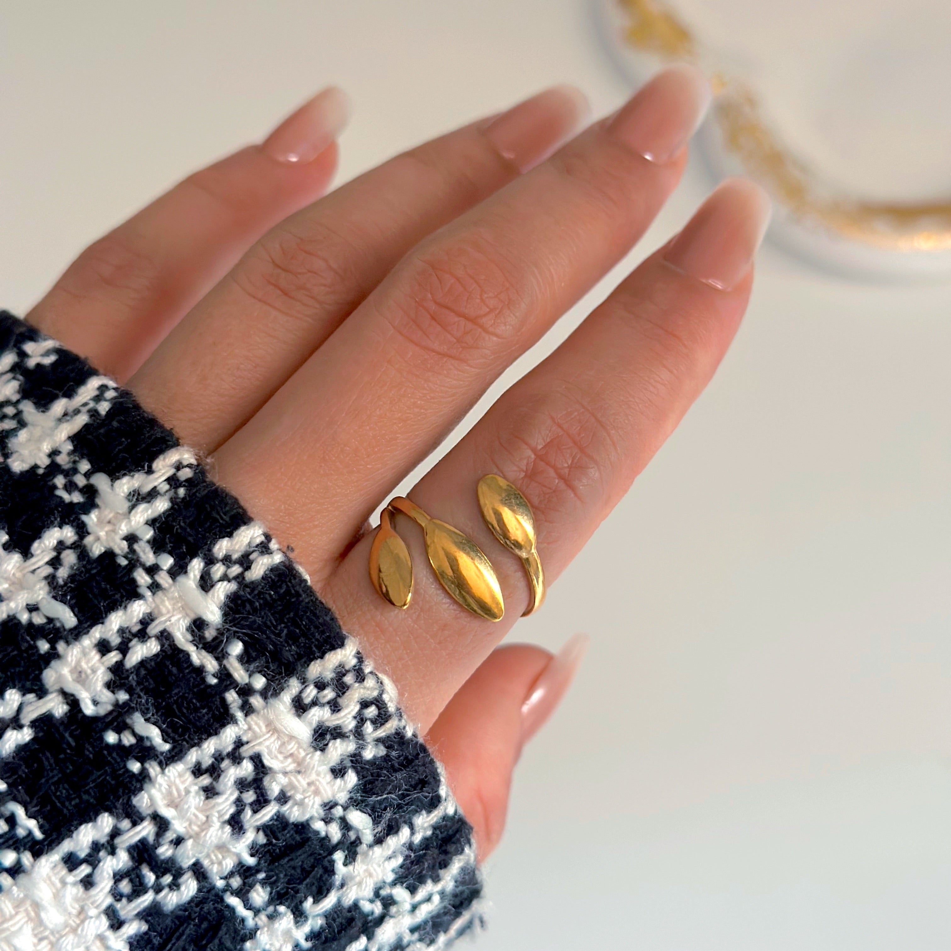 Free size Ring